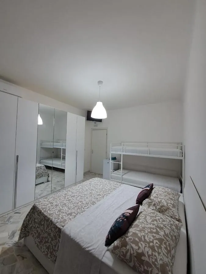Guest house Goffredo Mameli House Bari